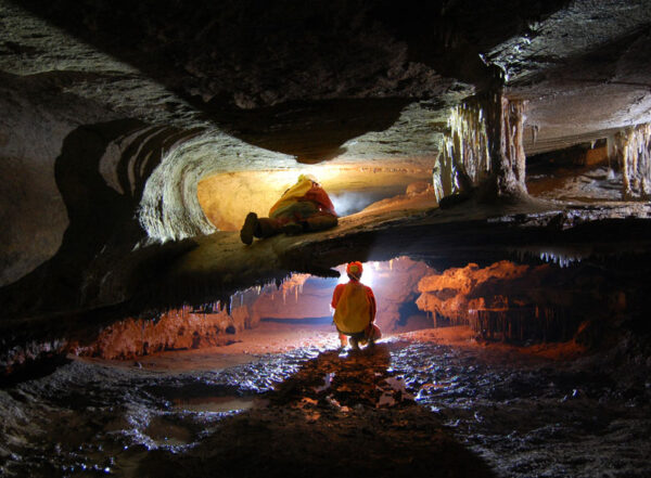 Cueva Laminetako sistemaa