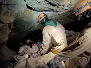 Espeleología en Cueva AIXA IV Cañon (Gipuzkoa)