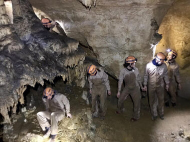 Espeleología en la Cueva AIXA I (Gipuzkoa)
