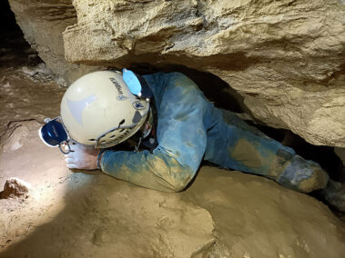 Espeleología en la Cueva AIXA I (Gipuzkoa)