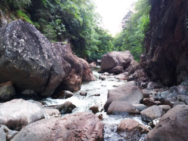  Descenso del Barranco Boca del Infierno (Pirineos)