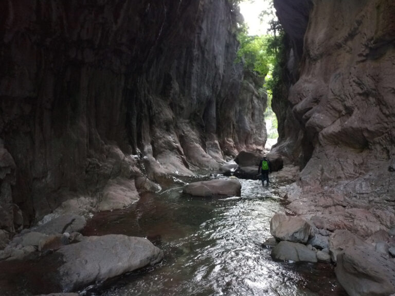  Descenso del Barranco Boca del Infierno (Pirineos)