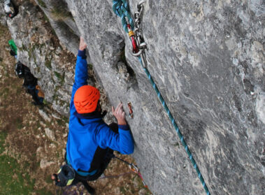 Escalada en el Santuario de Oro, Álava
