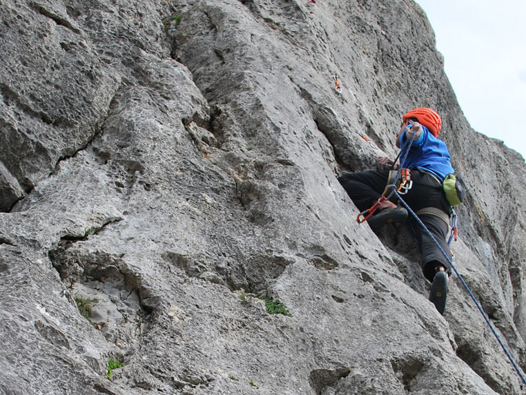 Escalada en el Santuario de Oro, Álava