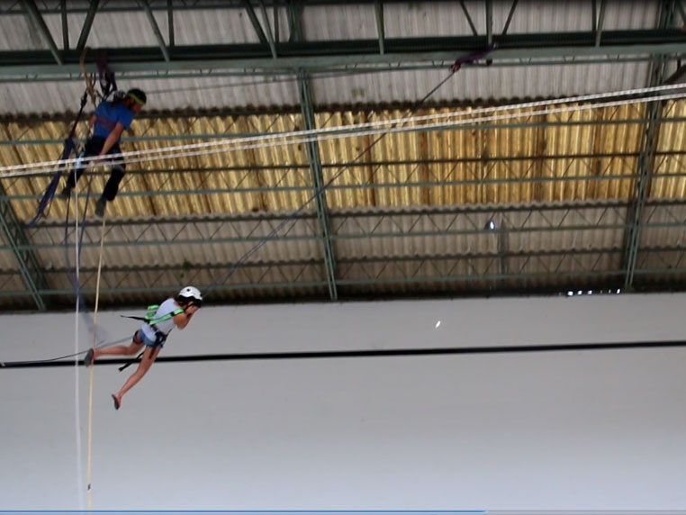 Salto pendular para eventos