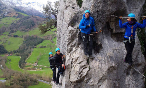 VIA FERRATA PEÑA KARRIA
