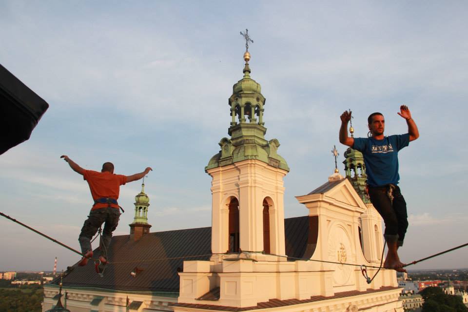 Xabier Amorrortu - Slack Line