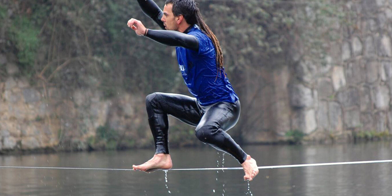 Xabier Amorrortu – Slack Line Xabier Amorrortu - Slack Line