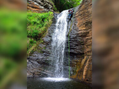 Descenso del Barranco Chorretones (Bizkaia)